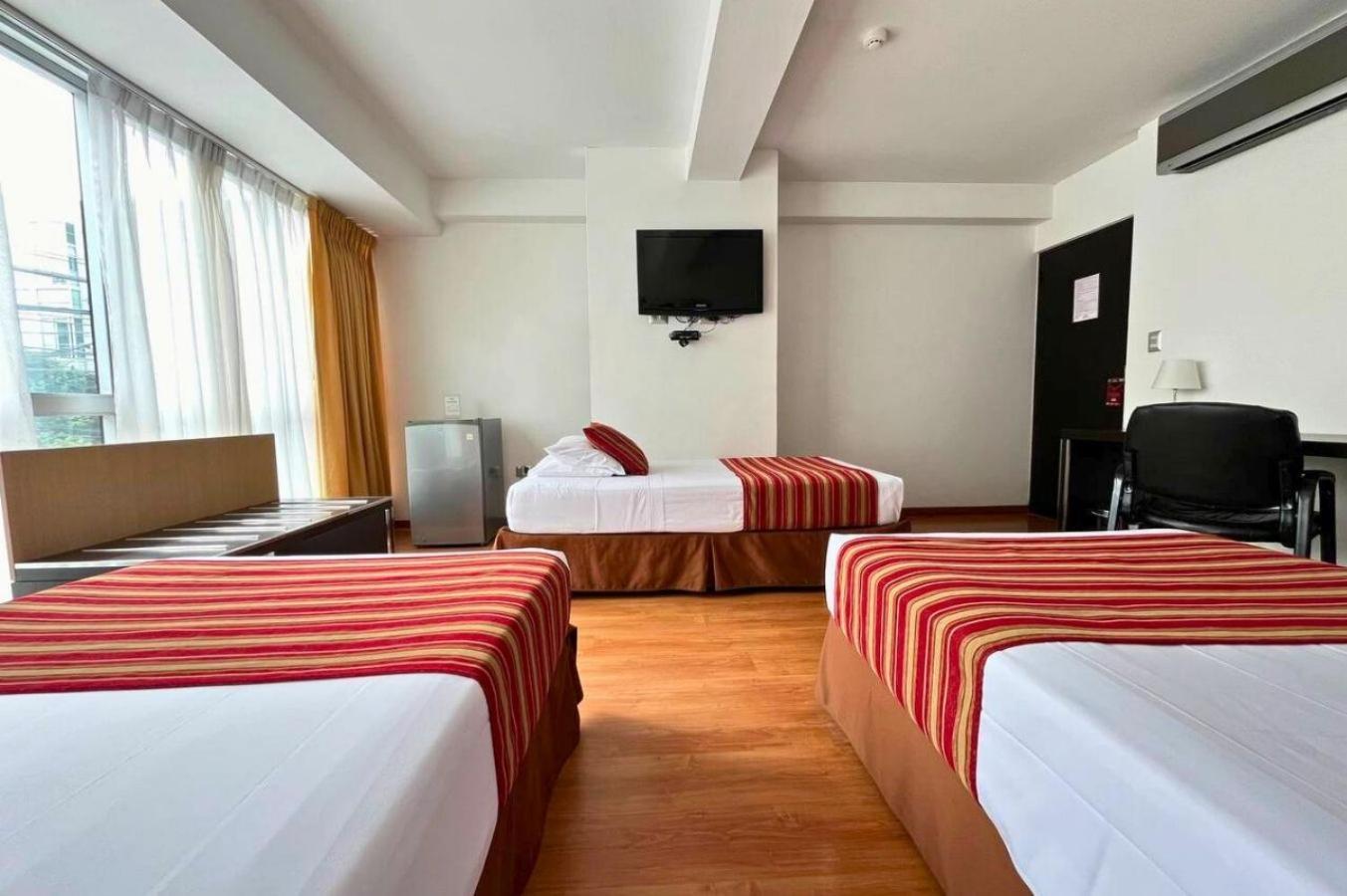 Allpa Hotel & Suites Lima Bagian luar foto
