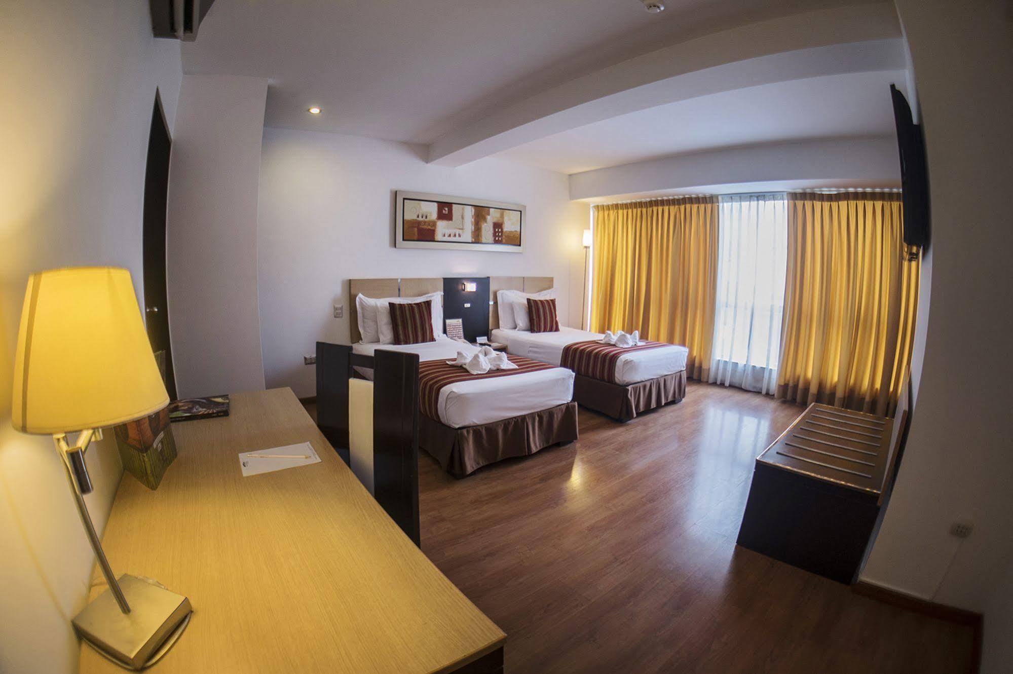 Allpa Hotel & Suites Lima Bagian luar foto